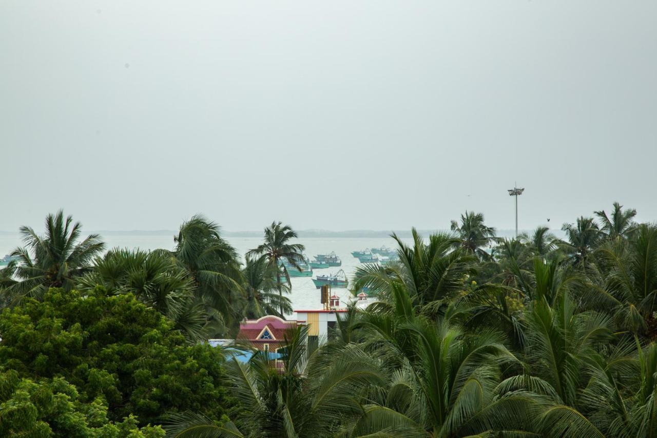 Akash Residency Hotell Rāmeswaram Exteriör bild